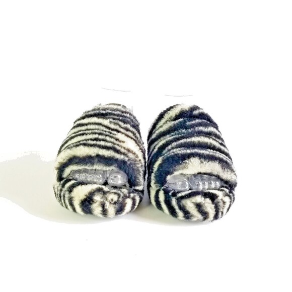 UGG Fluff Yeah Slide Black White Zebra Slipper Sandal Sz 5 36 Sheepskin Fur - Picture 6 of 14